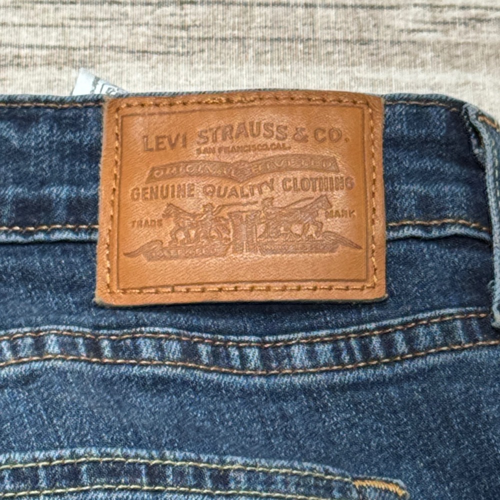 Levi's 721 Premium Jeans Women's 31 Blue Dark Wash Denim High Rise Skinny Cotton - Picture 7 of 10